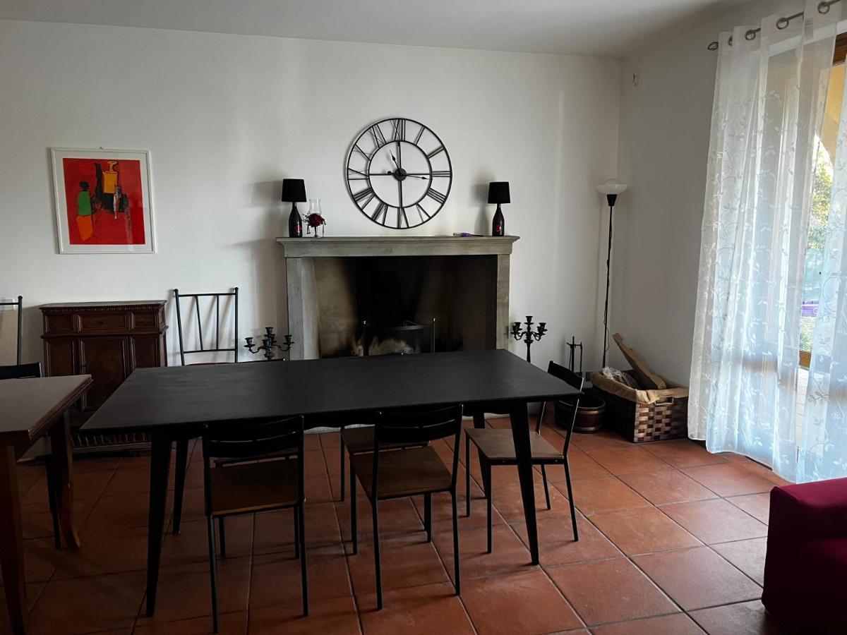 Villa Gabry E Villa Fiorita กาไมโยเร ภายนอก รูปภาพ